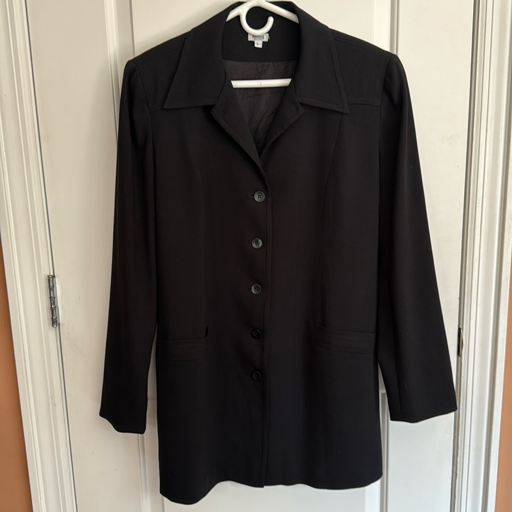 Mimi maternity, black Blazer padded shoulder, button-down jacket sz large